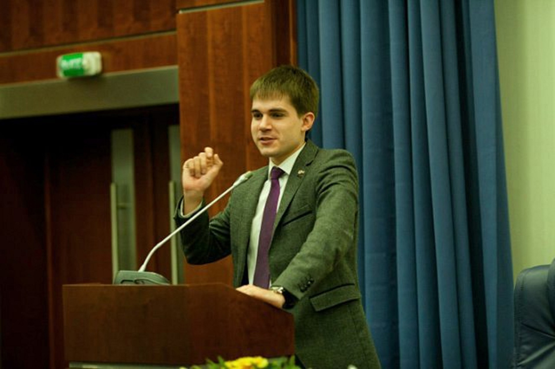 Семенов Андрей Васильевич - руководитель молодежного Представительства Оренбургской области при Правительстве Российской Федерации